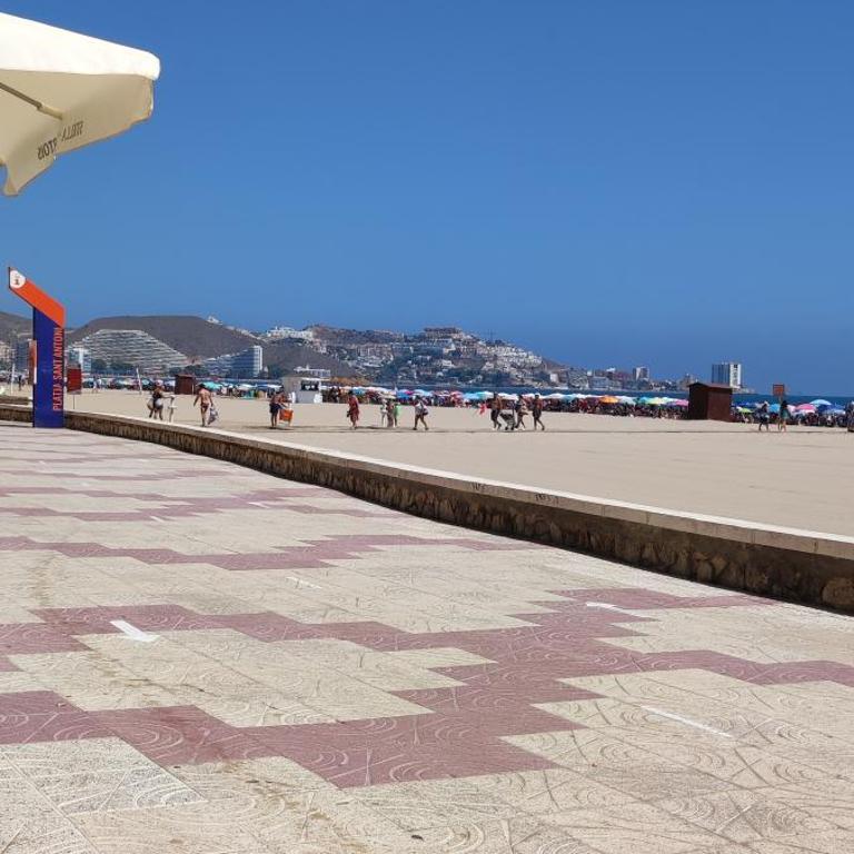 Apartament CullerA - Two-Bedroom Apartment - 37