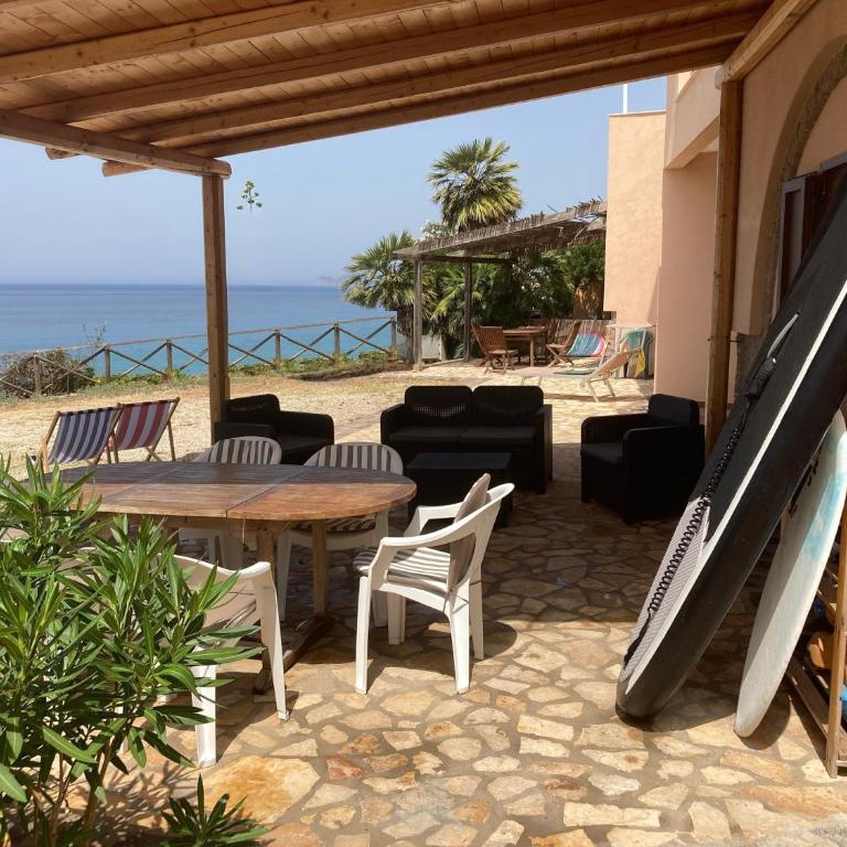 Villa Wanda - Seafront apartment on Cala Burantino with private cove - Apartment with Sea View - 4