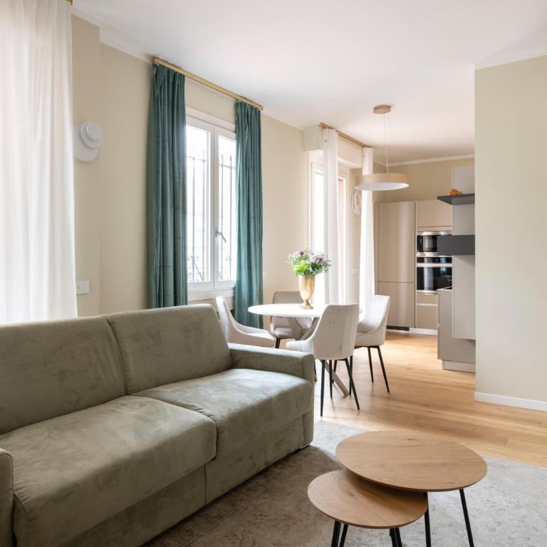 Heart Milan Apartments Duomo District - Appartamento con 2 Camere da Letto - Via Francesco Sforza 5 - 1