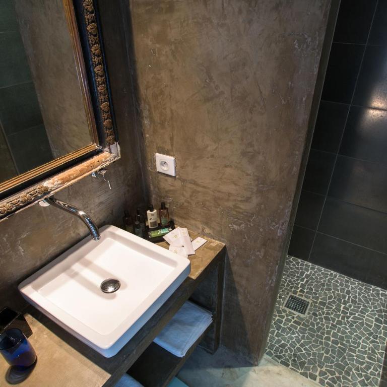 Be Loft B&B Pool & Spa - Chambre Double Supérieure avec Douche (Sans Jacuzzi) - 14