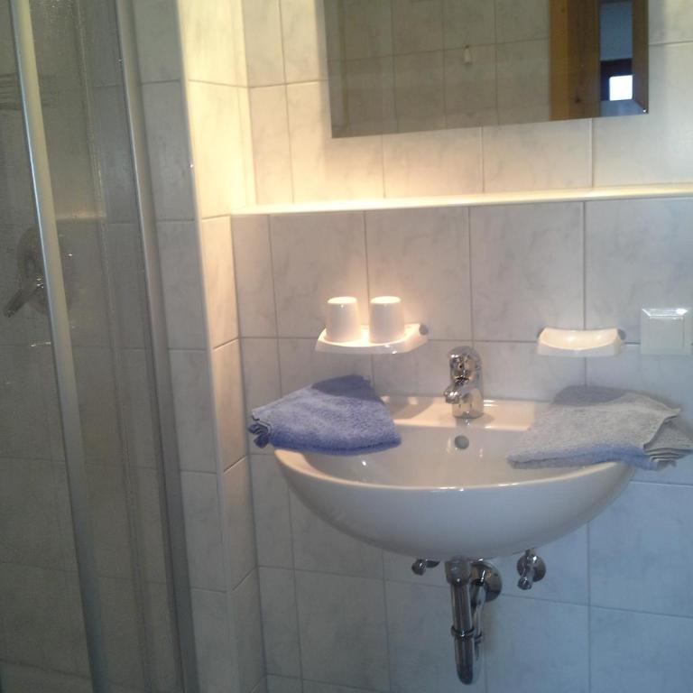 Landhaus Rauth - Kleines Standard Doppelzimmer - 4