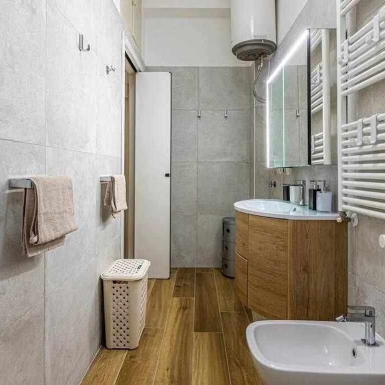 SAN SIRO a 7 minuti Stanza Top con zone Comuni - Camera Matrimoniale con Bagno in Comune - 14