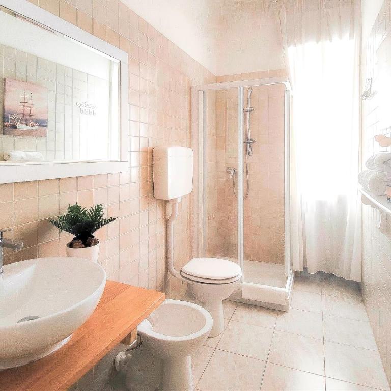 Corte Melone rooms-upper floor - Camera Matrimoniale con Balcone - 2