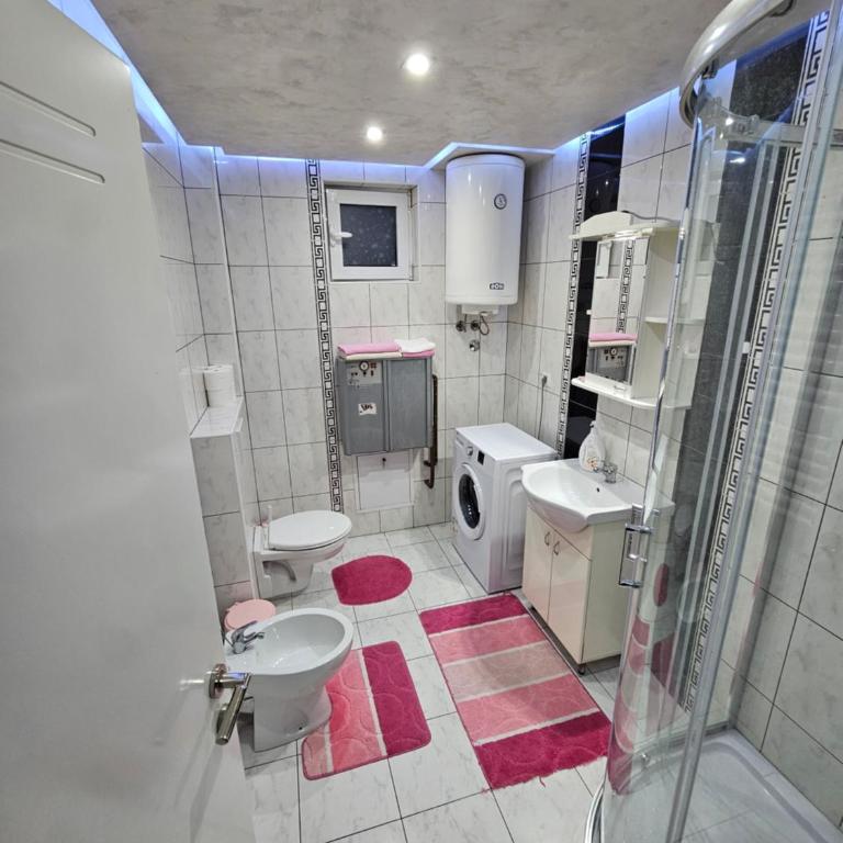 Luxury Apartments Belgrade - Deluxe Apartment - 9