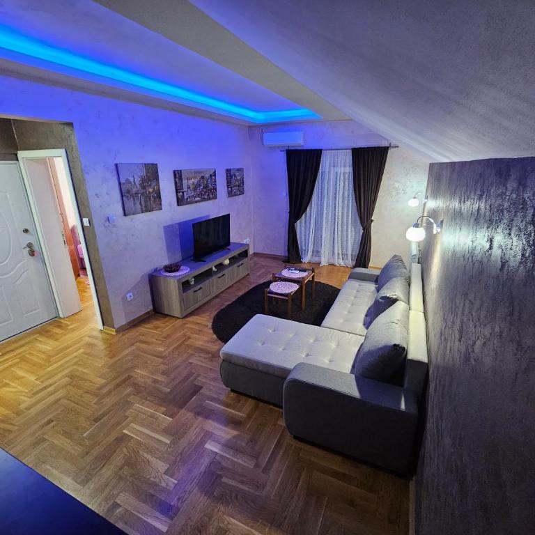 Luxury Apartments Belgrade - Deluxe Apartment - 3