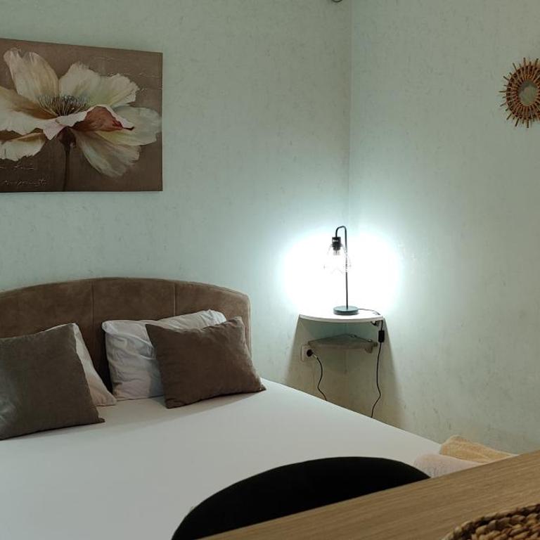 Sea and Sunshine 100m to beach,free parking,centar,View - Studio - 14