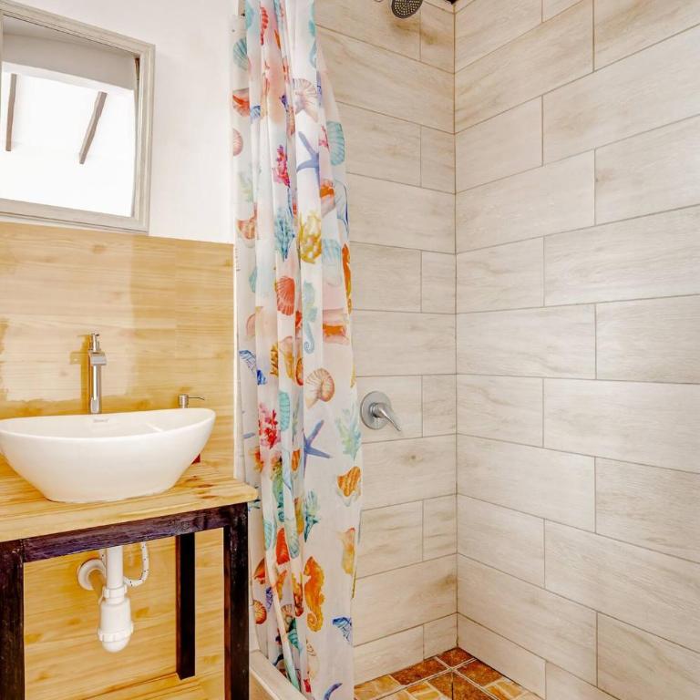 Glamping Playa Arica - Double Room with Private Bathroom - 6