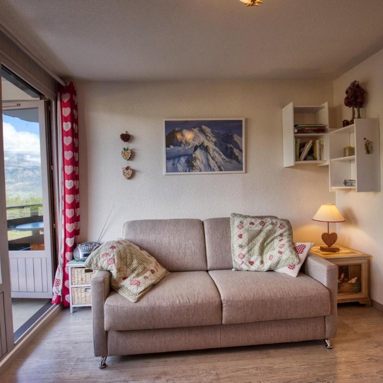 Studio cosy à la montagne avec balcon et rangement skis, idéal pour 4 personnes - Studio - 1