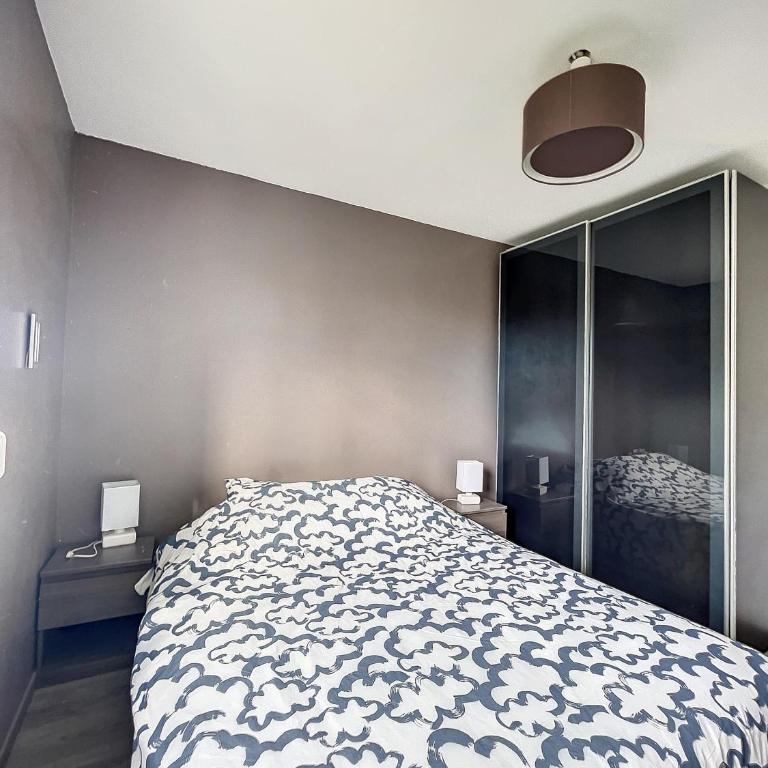 City & cosy, LYON CHARCOT- WIFI - LAVE LINGE - BALCON - PARKING - One-Bedroom Apartment - 21