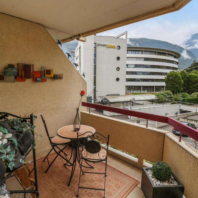 Super appartement au coeur de Martigny - Apartment mit 1 Schlafzimmer - 6