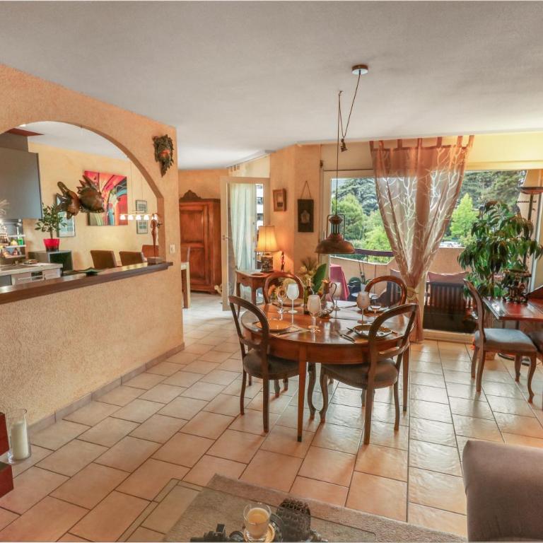 Super appartement au coeur de Martigny - Apartment mit 1 Schlafzimmer - 11