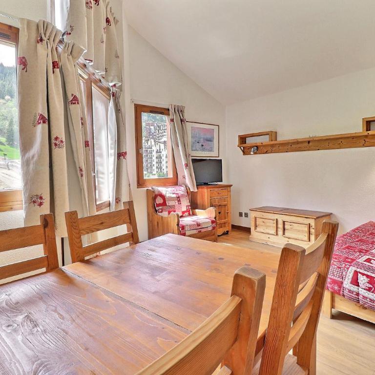 Le Grand Bois - Two-Bedroom Apartment - 8