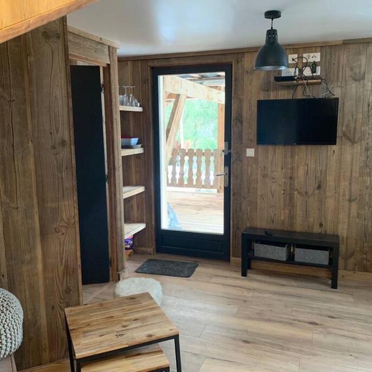 Appart 4/5 pers prox pistes La Tania/courchevel - Apartment mit 2 Schlafzimmern - 9