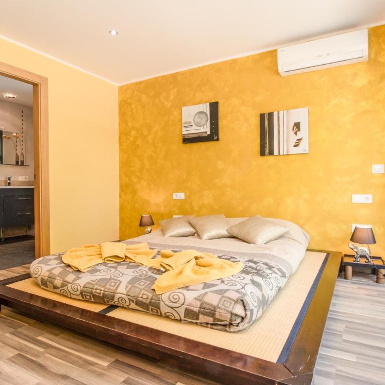 Villa de lujo. Piscina con jacuzzi. - Casa de 5 dormitorios - 15