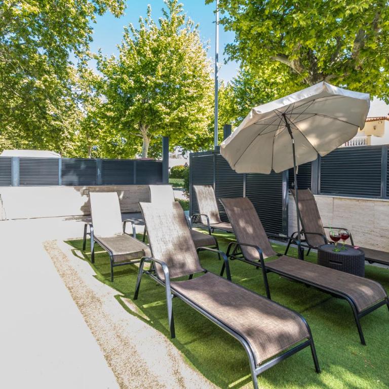 Villa de lujo. Piscina con jacuzzi. - Casa de 5 dormitorios - 39