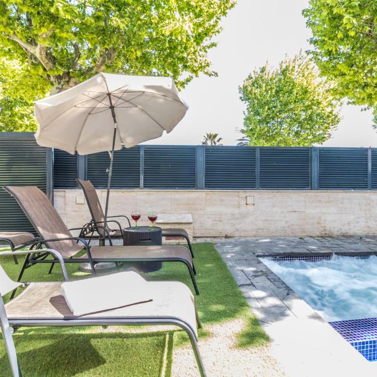 Villa de lujo. Piscina con jacuzzi. - Casa de 5 dormitorios - 3