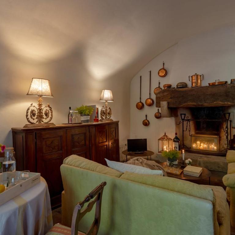 Massimago Wine Tower - Junior Suite - 1