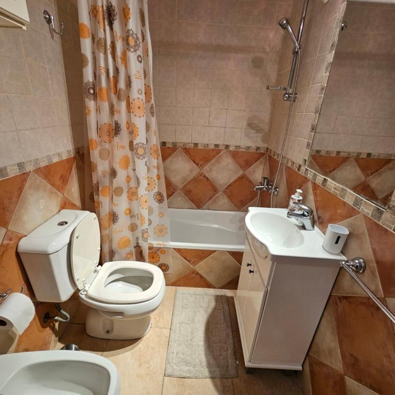 Rivadavia 2349 Departamento 2 Amb Centro Mar del Plata - Apartamento de 1 dormitorio - 5