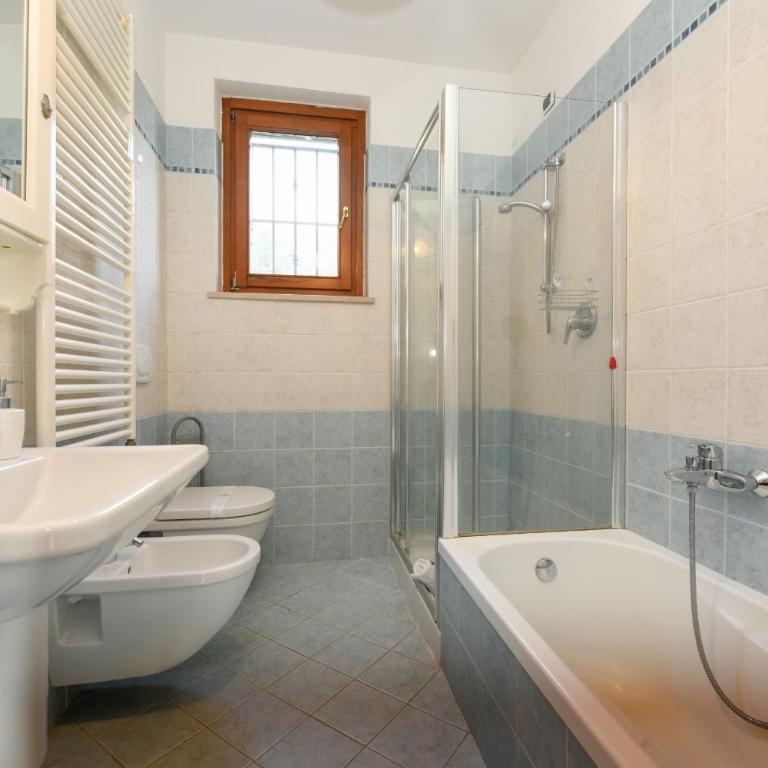 Oasis Apartment with garden and pool DesenzanoLoft Official Partner Homes & Villas by Marriott Bonvoy - Appartamento con Vista Piscina - 23