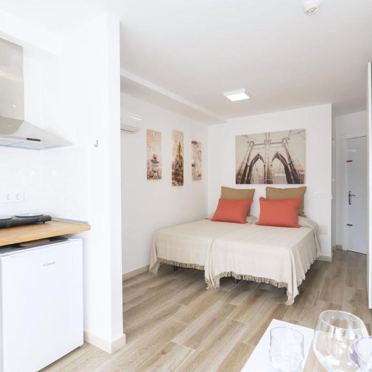 K2 PLAYA DEL INGLES by Homestaygrancanaria - One-Bedroom Apartment - 1