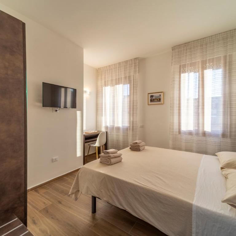 Mentana Rooms - Camera Matrimoniale con Bagno Privato - 3