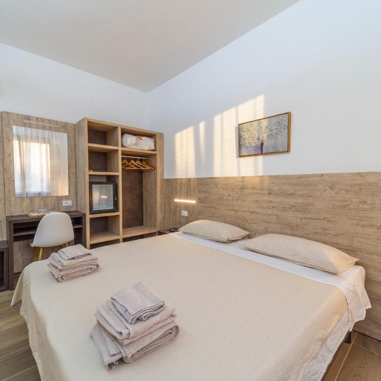 Mentana Rooms - Camera Matrimoniale/Doppia con Letti Singoli con Bagno Privato - 5