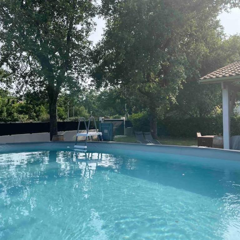 Maison au calme avec piscine - Maison 2 Chambres - 3