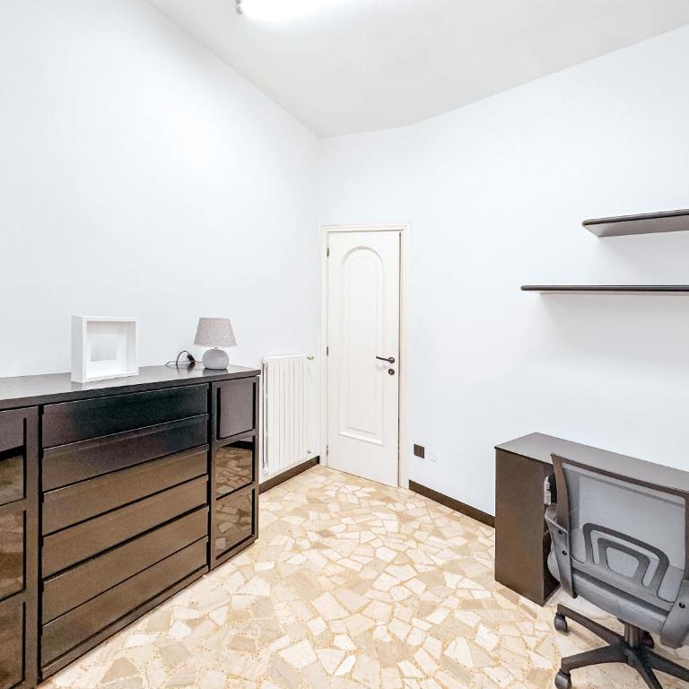 [ Private Parking ] A due passi dalla stazione - Appartamento con 2 Camere da Letto - 19