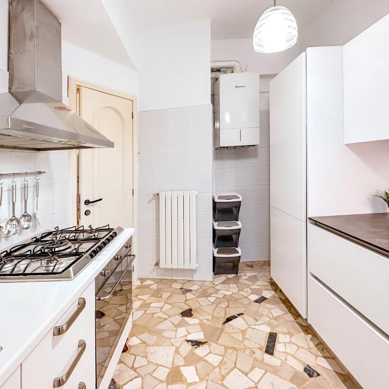 [ Private Parking ] A due passi dalla stazione - Appartamento con 2 Camere da Letto - 13
