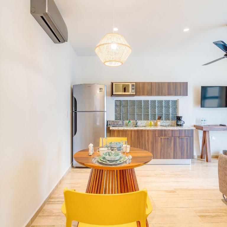 Chic Condotel with Roof Pool 10-Min Walk to Beach - Appartement 1 Chambre - Vue sur Jardin - 12