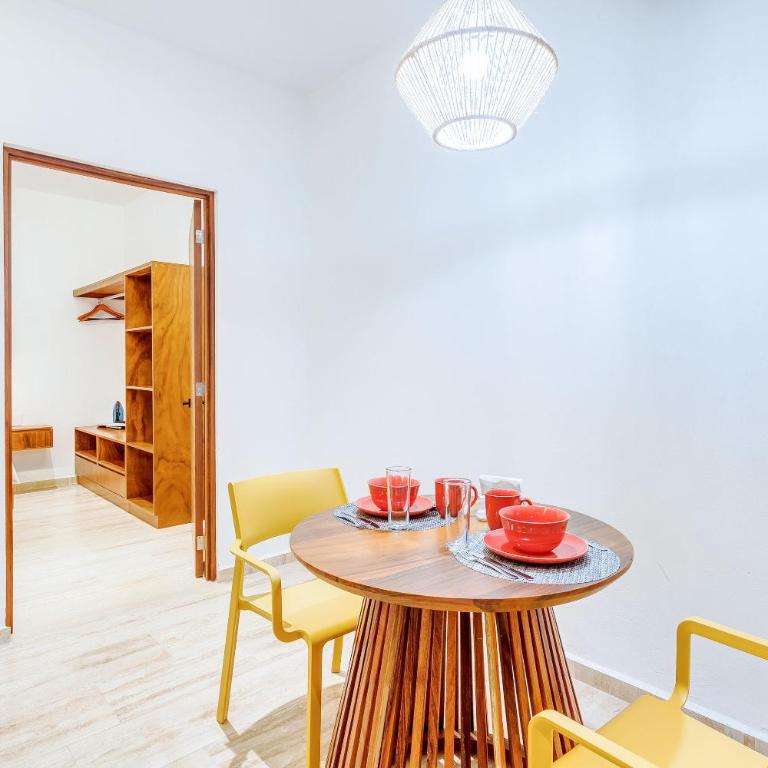 Chic Condotel with Roof Pool 10-Min Walk to Beach - Appartement - 12