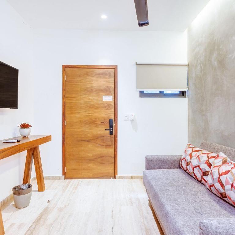 Chic Condotel with Roof Pool 10-Min Walk to Beach - Appartement - 1