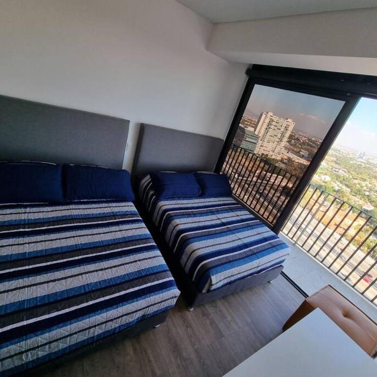 Hermoso apartamento por Andares con A/C - Two-Bedroom Apartment - 16