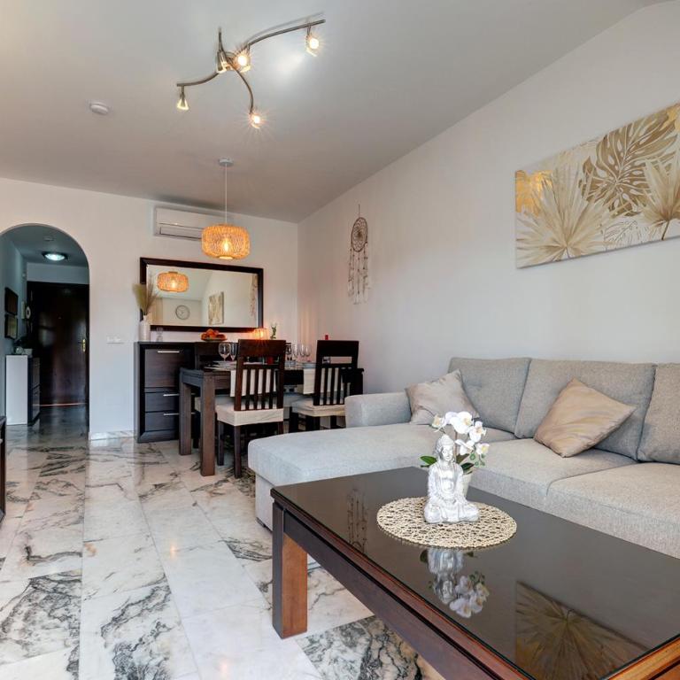 Top Floor Fuengirola Park Apartment with Parking - Apartment with Terrace - 5