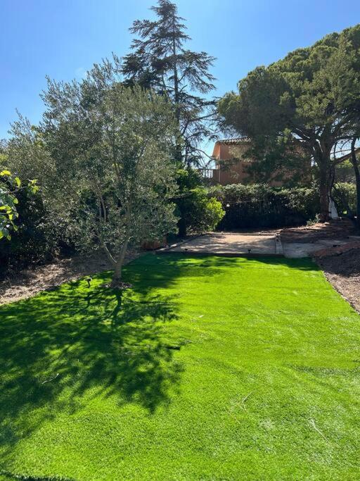 Grand Mas provençal, mer à 200m, parking privé fermé, piscine chauffée - Villa - 27