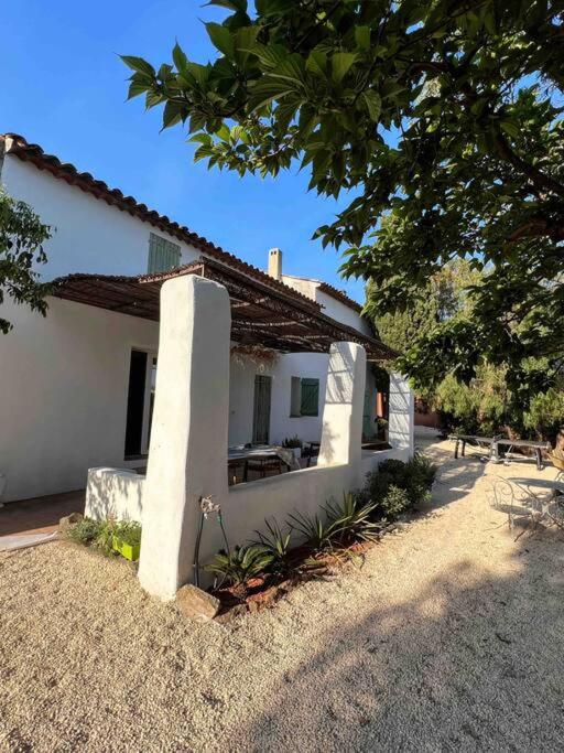 Grand Mas provençal, mer à 200m, parking privé fermé, piscine chauffée - Villa - 21