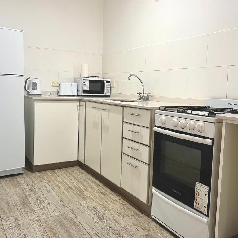 Espectacular departamento sobre la laguna para parejas - Apartment with Lake View - 10