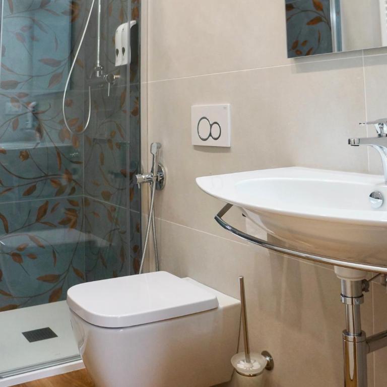 Domus 44 Rooms - Porta Nuova - King Room - 5