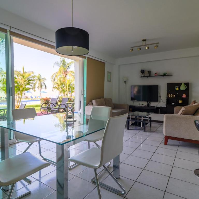 Relax Apt in Marina Puesta del Sol-Pool in Front - Apartment with Pool View - 10