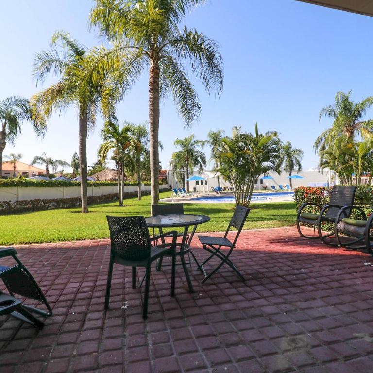 Relax Apt in Marina Puesta del Sol-Pool in Front - Apartment with Pool View - 27