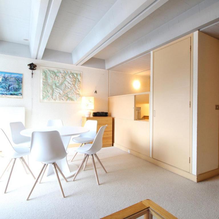 Appartement ski-in/ski-out 6 pers, 45m² - FR-1-687-81 - Appartement - 6