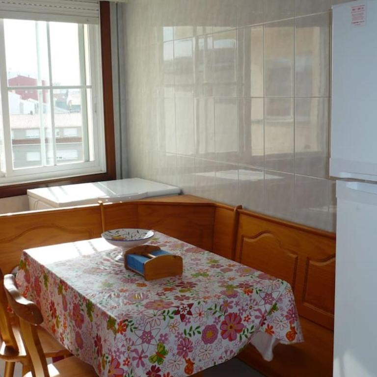 Piso en Grove - Apartamento de 2 dormitorios - 4