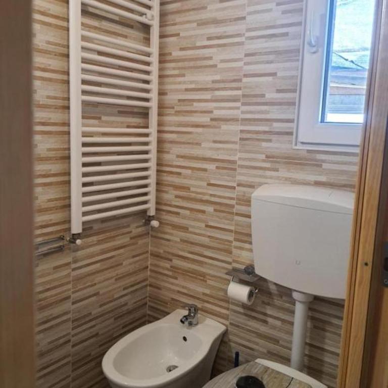 Parma house - Camera Matrimoniale con Bagno Privato - 2