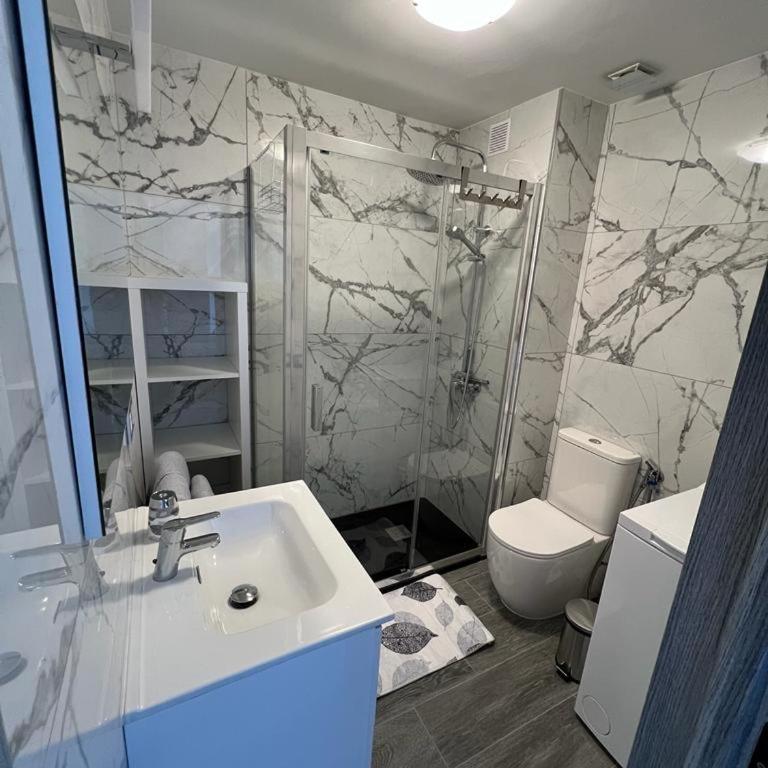 Mr Jumbo - Two-Bedroom Apartment - 7
