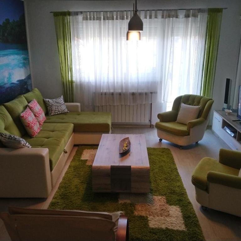 Center Una Apartment - Deluxe Apartment - 9