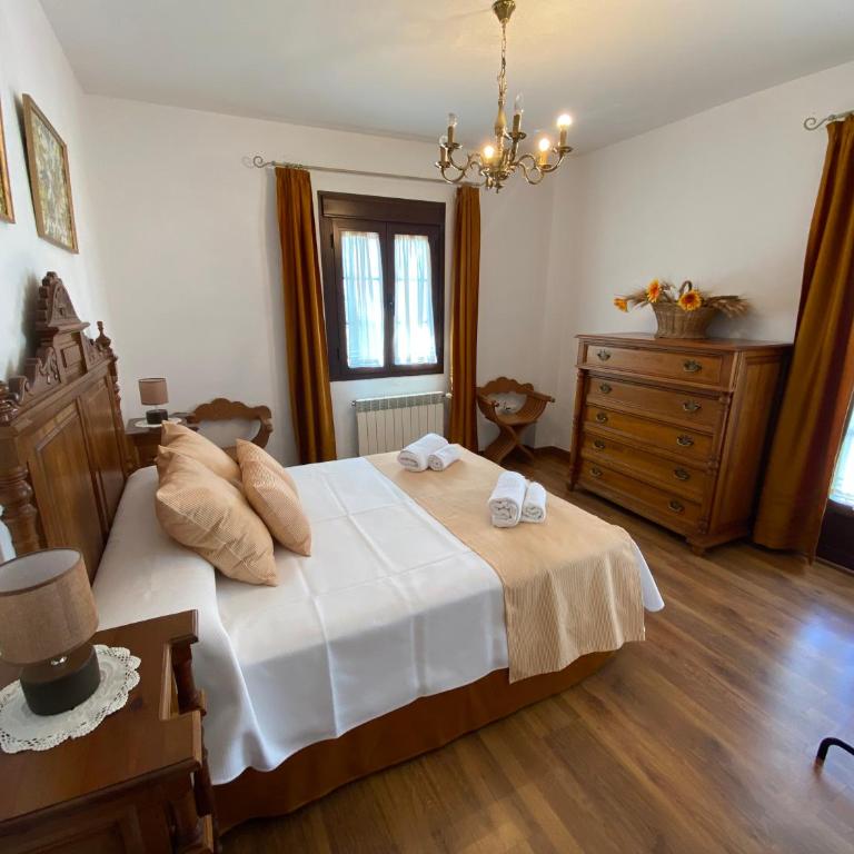 Casa Ángela by CasaTuristica - Casa de 5 dormitorios - 42