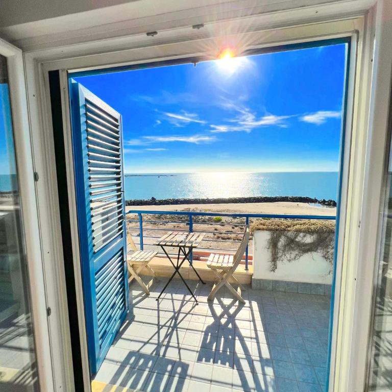 TRAMONTO Suite-Rome Airport FCO-Fronte mare - Appartamento con 1 Camera da Letto - 1