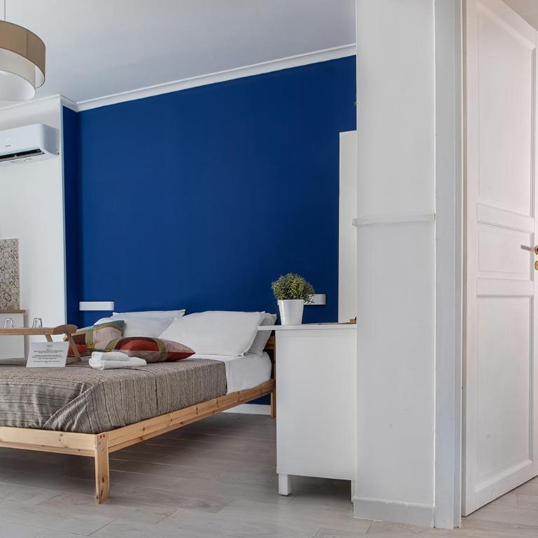 P.C. Boutique H. Castel Nuovo, by ClaPa Group Dislocated Hospitality - Deluxe Double Room with Side Sea View - 8
