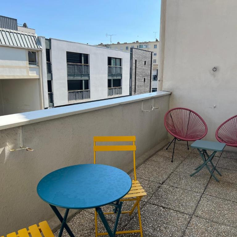 Superbe appartement avec parking - Apartment mit 2 Schlafzimmern - 9