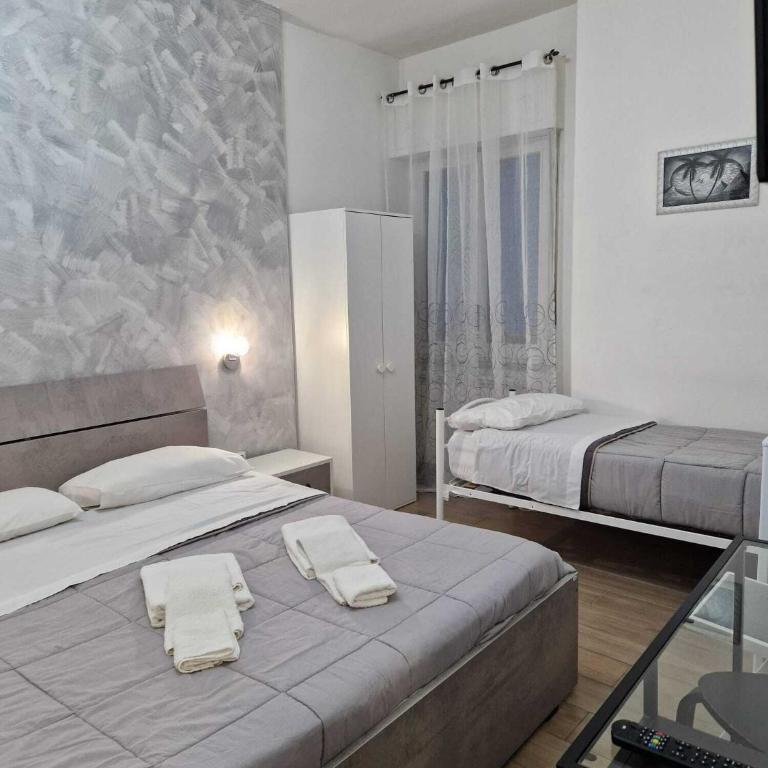 B&B Pompeii Living Dream - Camera Tripla Classic - 2